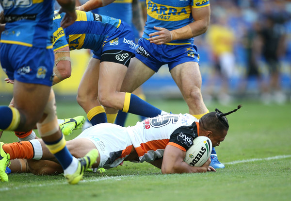 NRL+Rd+7+Eels+v+Wests+Tigers+aKOsUUHQKrhl.jpg