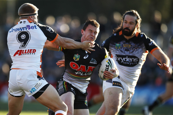NRL+Rd+22+Panthers+v+Wests+Tigers+Ip8x7afj_PGl.jpg