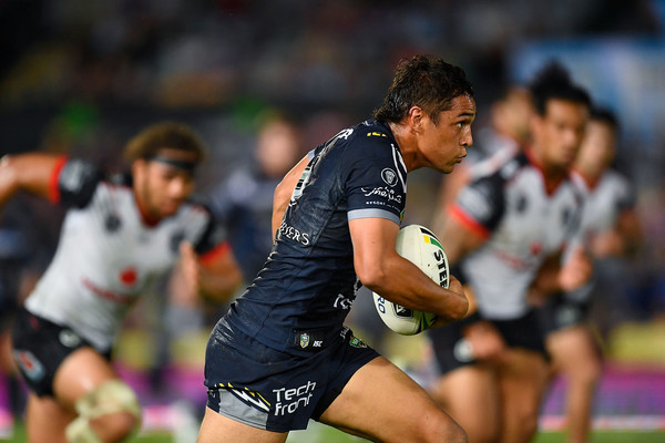 NRL+Rd+15+Cowboys+v+Warriors+bus1paeY8W1l